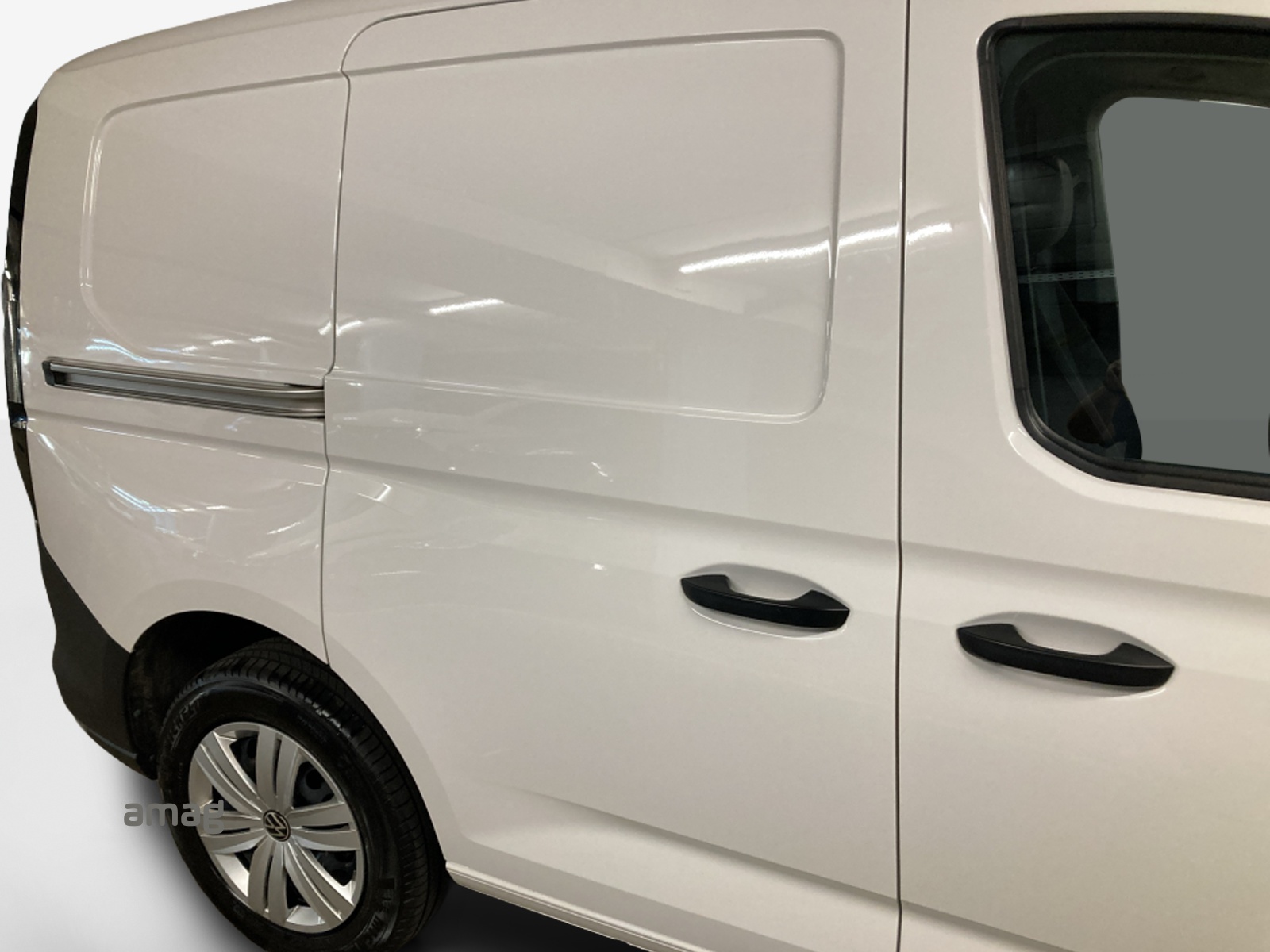 VW Caddy Cargo 2.0TDI-image-11
