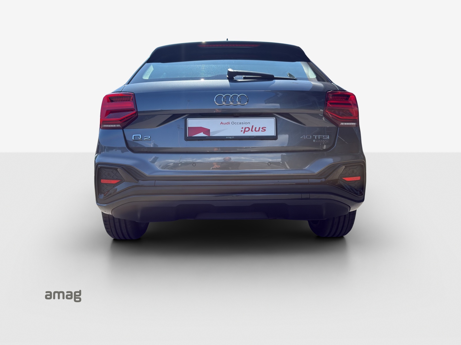 AUDI Q2 40 TFSI S line Attraction quattro S-tronic-image-3