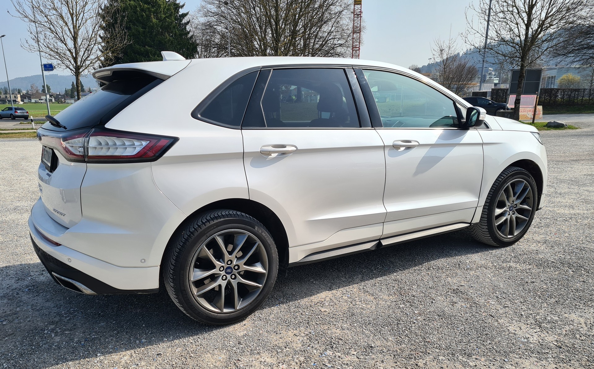 FORD Edge 2.0 TDCi 210 Sport 4x4-image-2