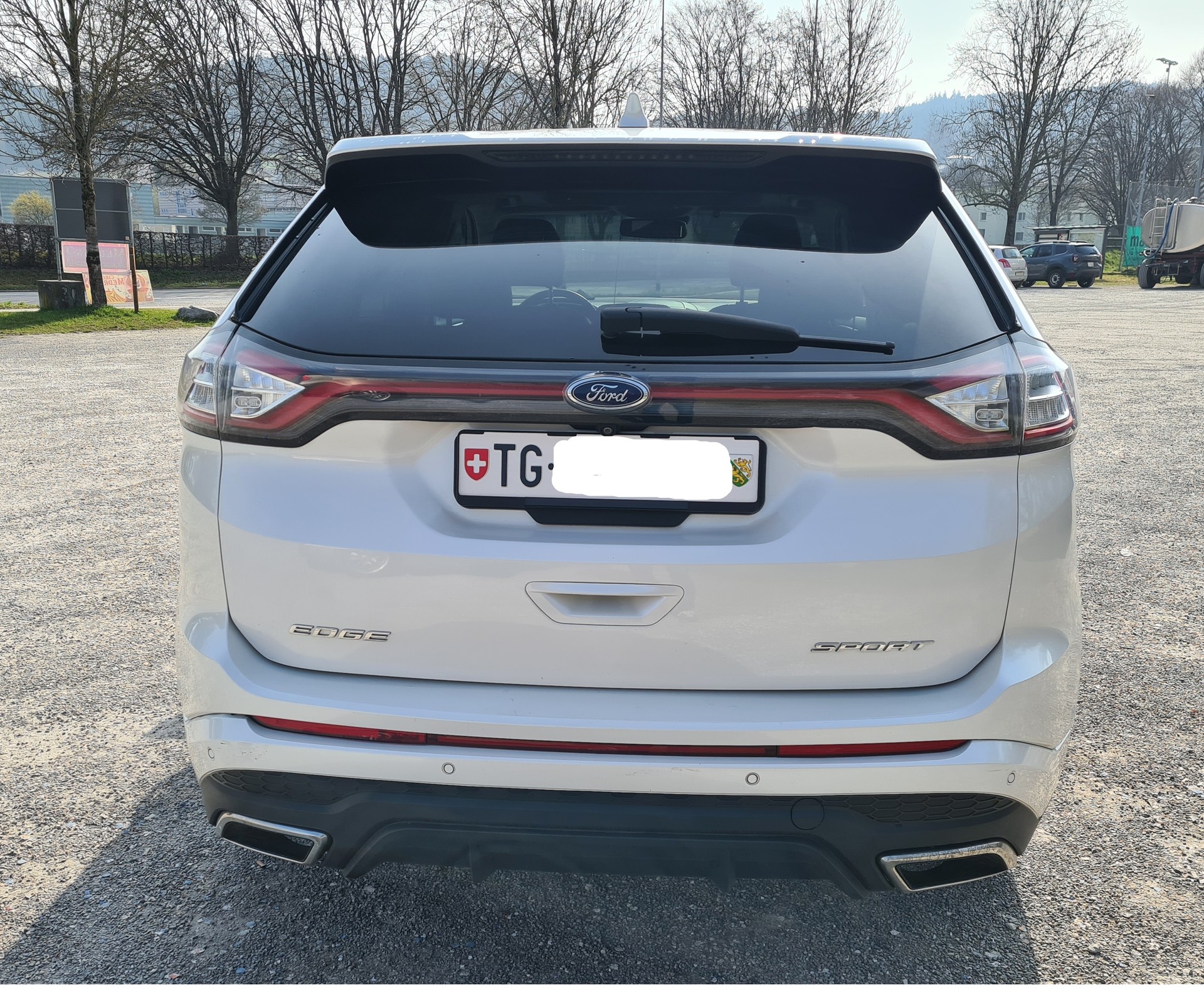 FORD Edge 2.0 TDCi 210 Sport 4x4-image-3