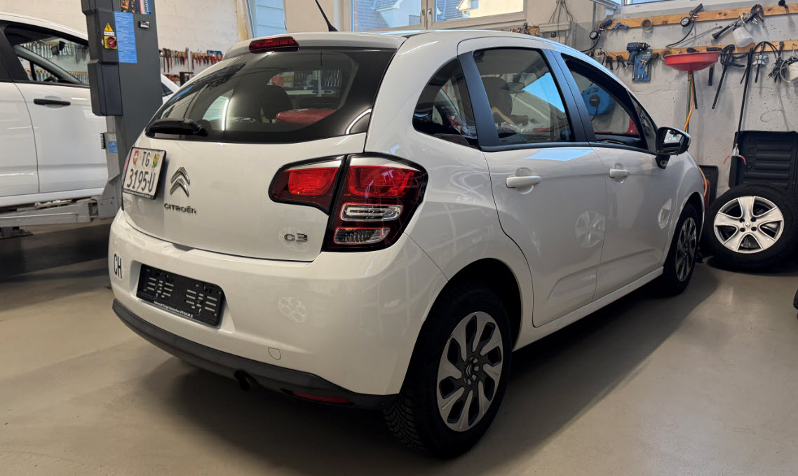 CITROEN C3 1.2i Exclusive-image-3