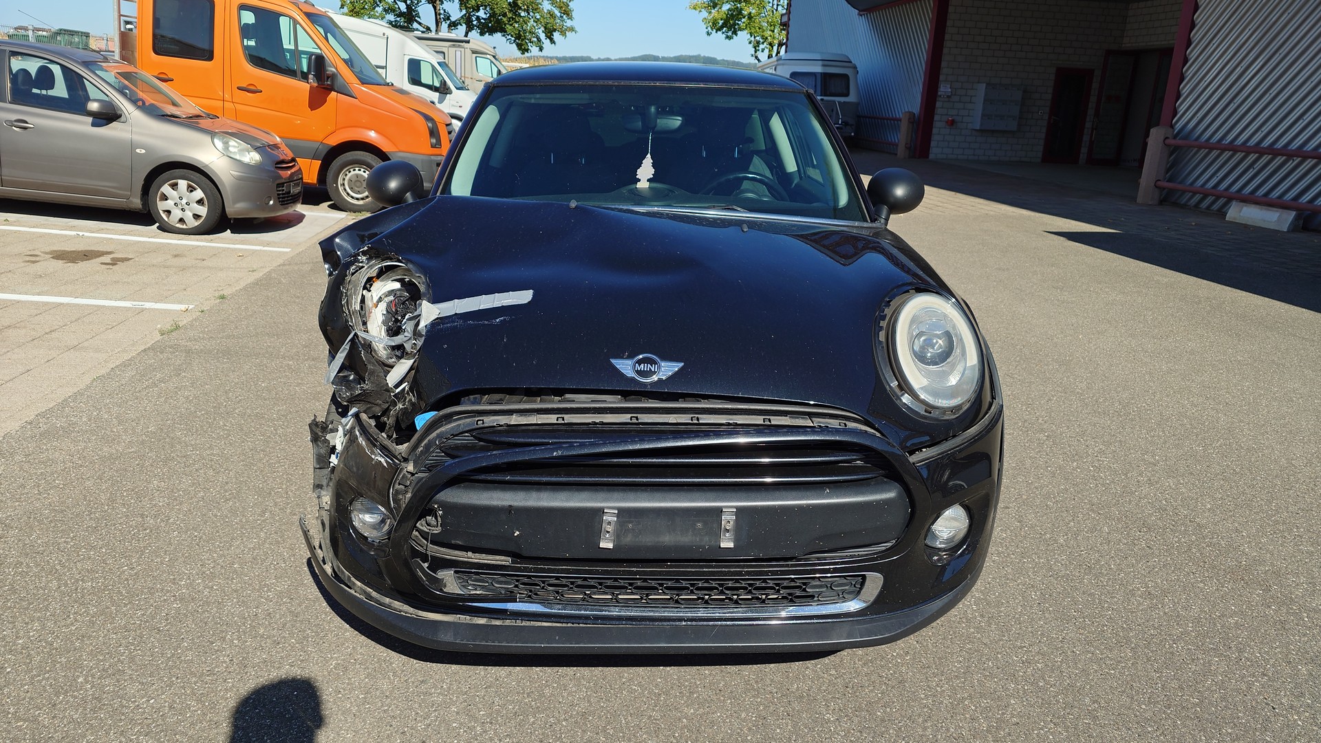 MINI One-image-8