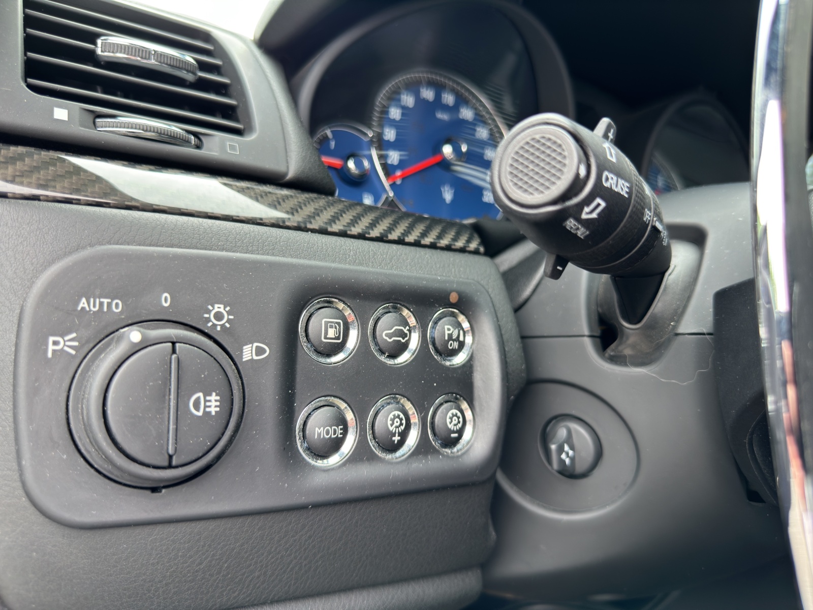 MASERATI Gran Turismo 4.7 V8 Sport / 1 Hand , Top Zustand-image-16
