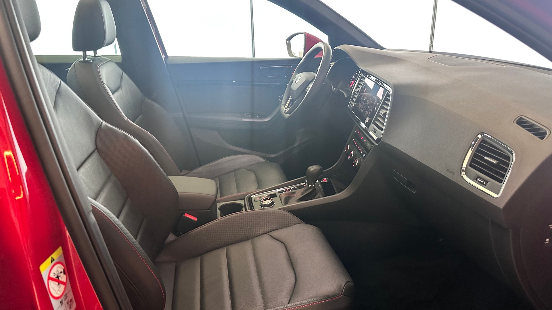 SEAT Ateca 2.0 TSI FR 4Drive DSG-image-25