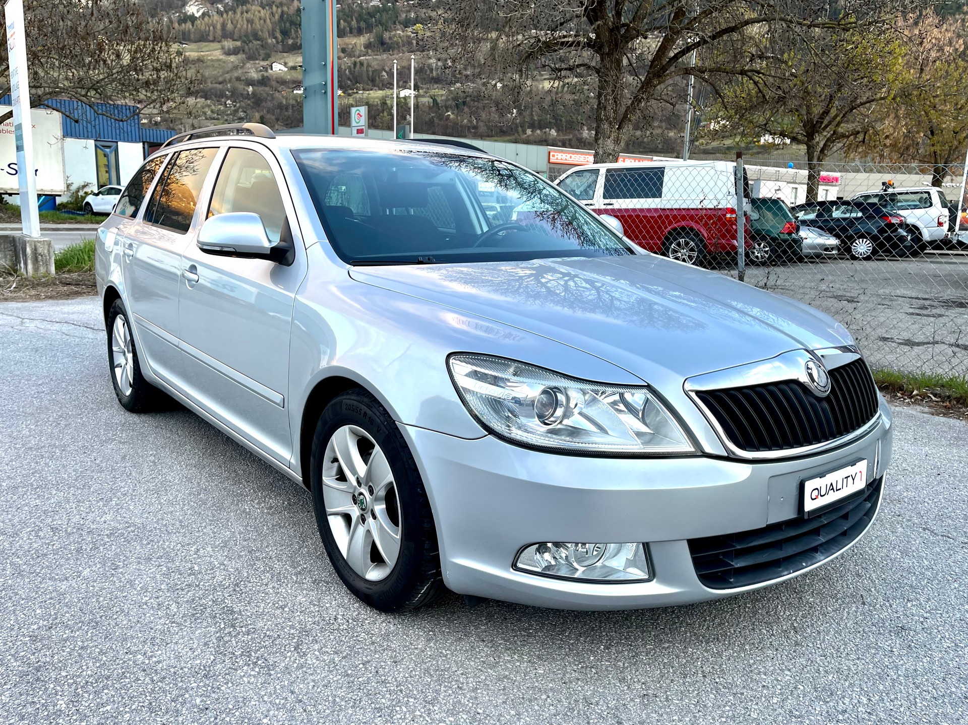 SKODA Octavia Combi 1.4 TSI Elegance DSG