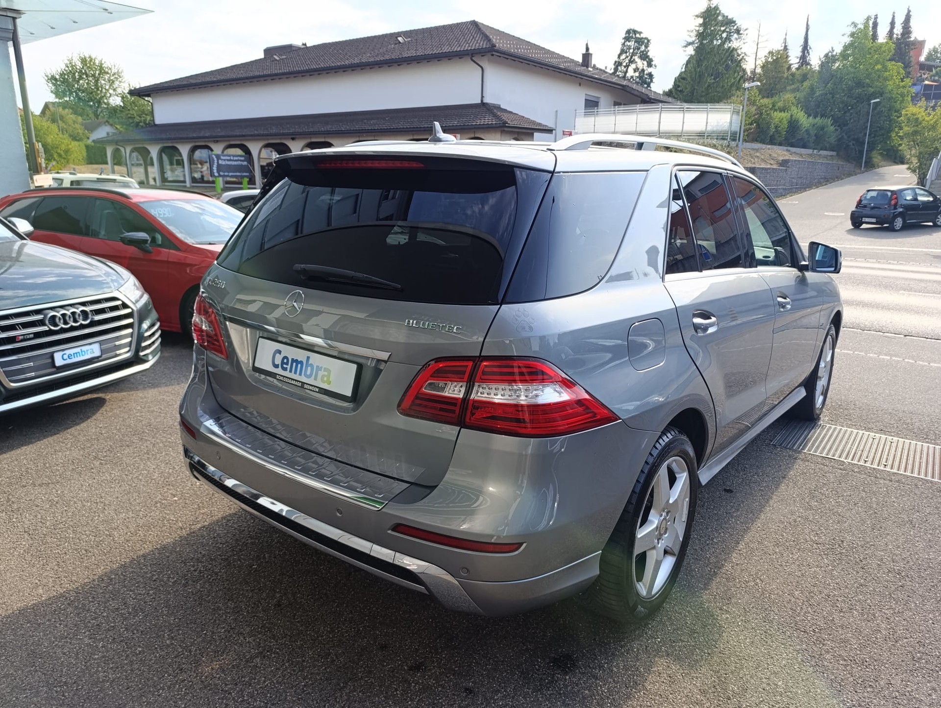 MERCEDES-BENZ ML 250 BlueTEC Edition 4Matic 7G-Tronic-image-5
