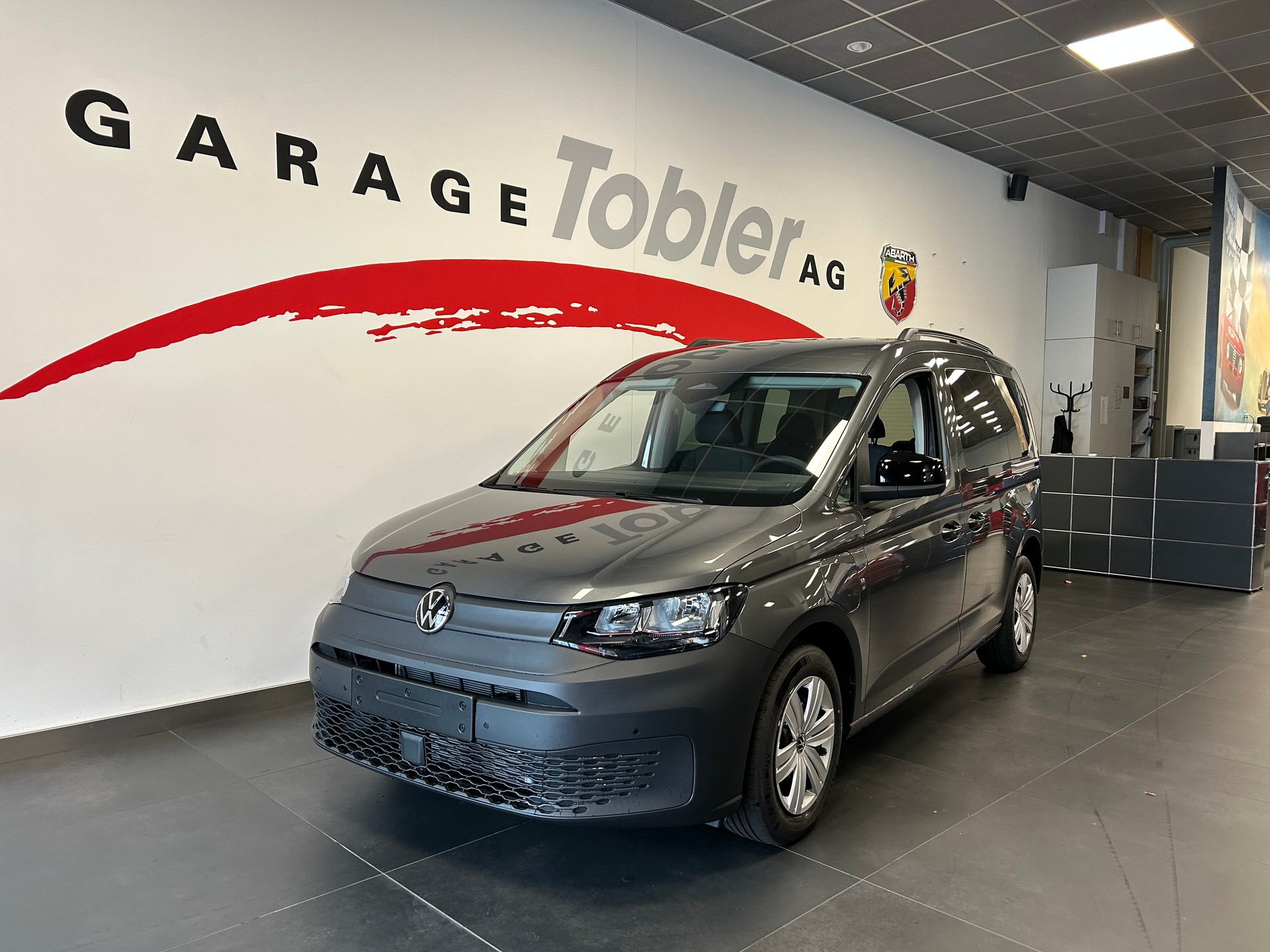 VW Caddy 1.5 TSI Plug in Hybrid DSG-image-1
