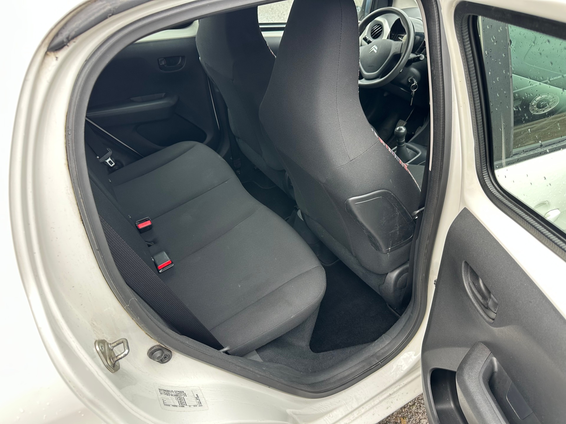 CITROEN C1 1.0 VTi Feel Airscape-image-13