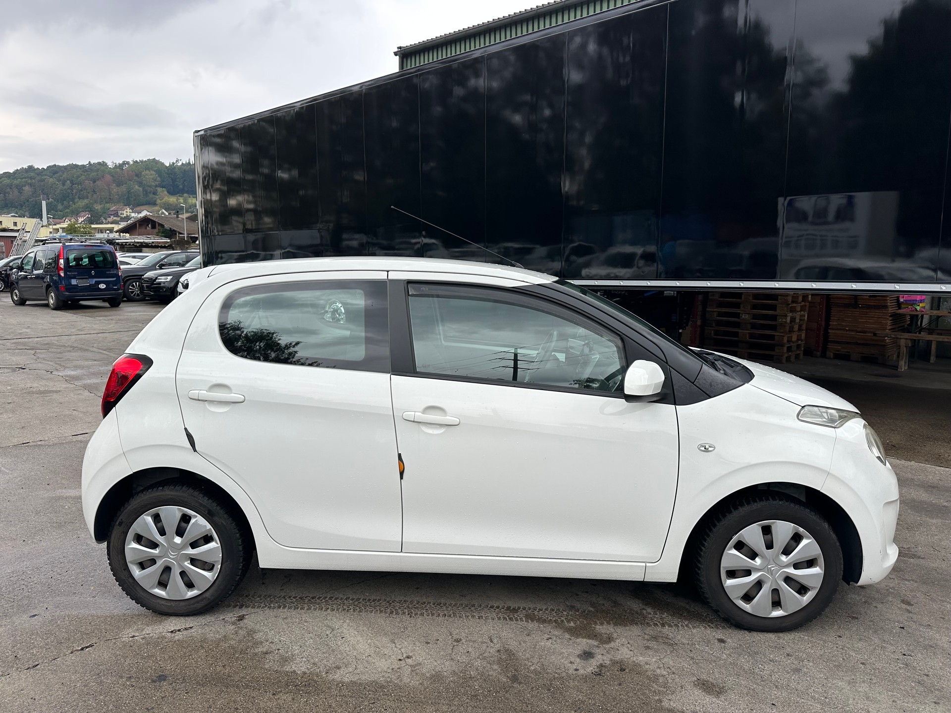 CITROEN C1 1.0 VTi Feel Airscape-image-2