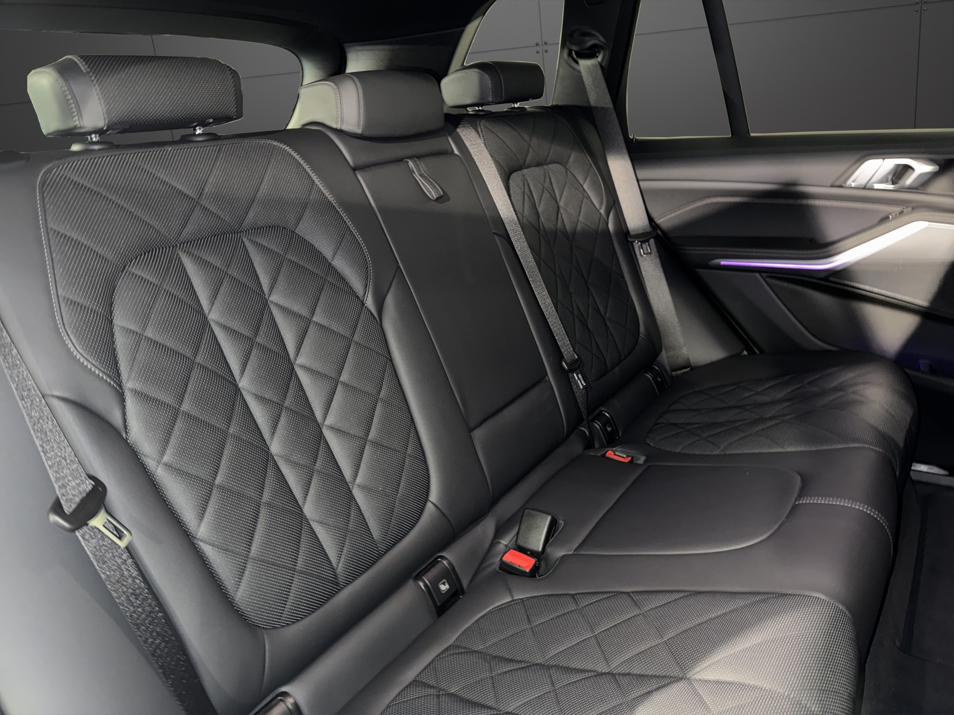 BMW X5 40i xDrive M Sport-image-16