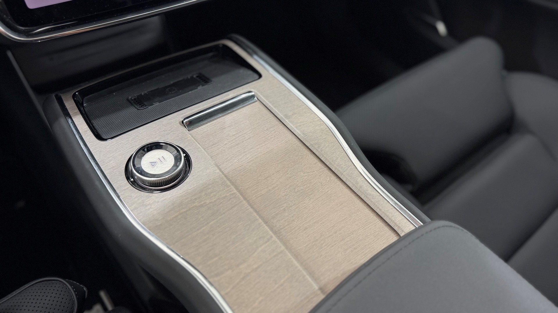 VOLVO EX 90 Twin Performance Ultra AWD-image-14