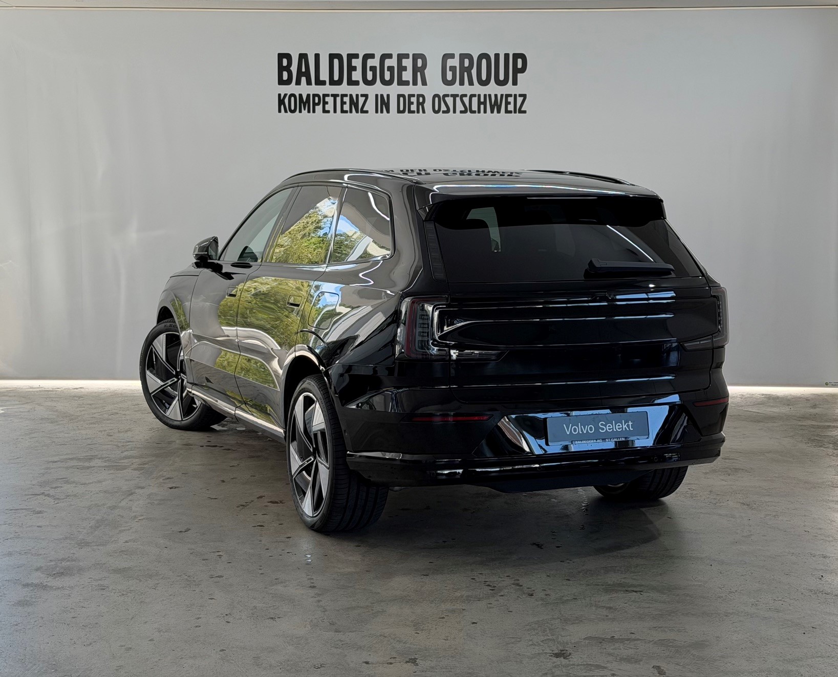 VOLVO EX 90 Twin Performance Ultra AWD-showroom-element-1