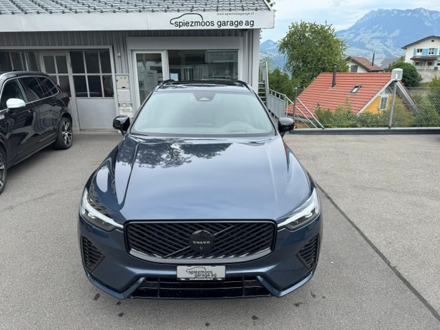 VOLVO XC60 2.0 B5 MH Black Edition AWD-image-7