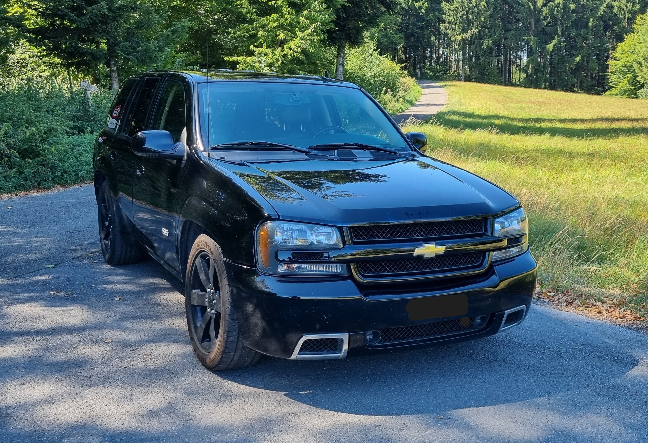 CHEVROLET TRAILBLAZER — slika 1
