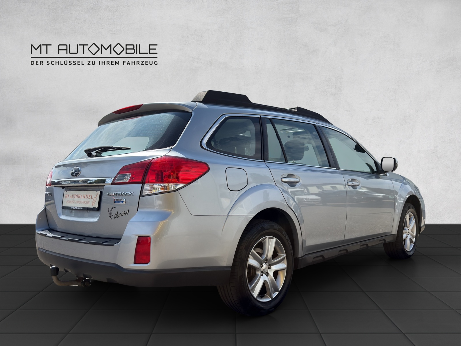 SUBARU Outback 2.0D Limited AWD-image-4