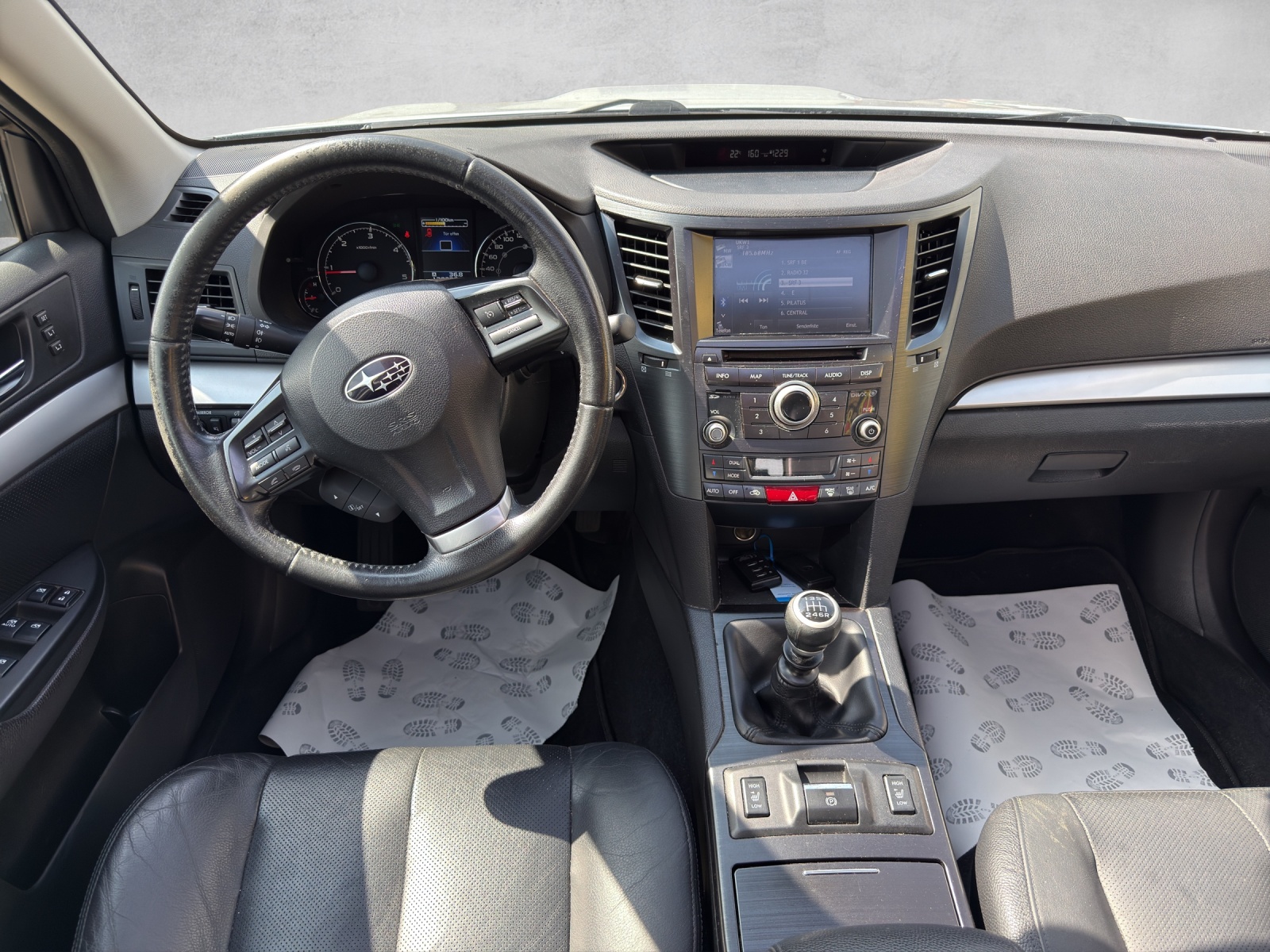 SUBARU Outback 2.0D Limited AWD-image-10