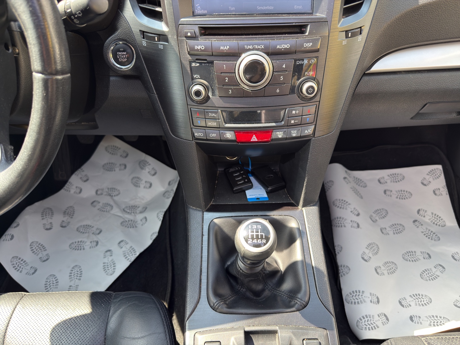 SUBARU Outback 2.0D Limited AWD-image-11