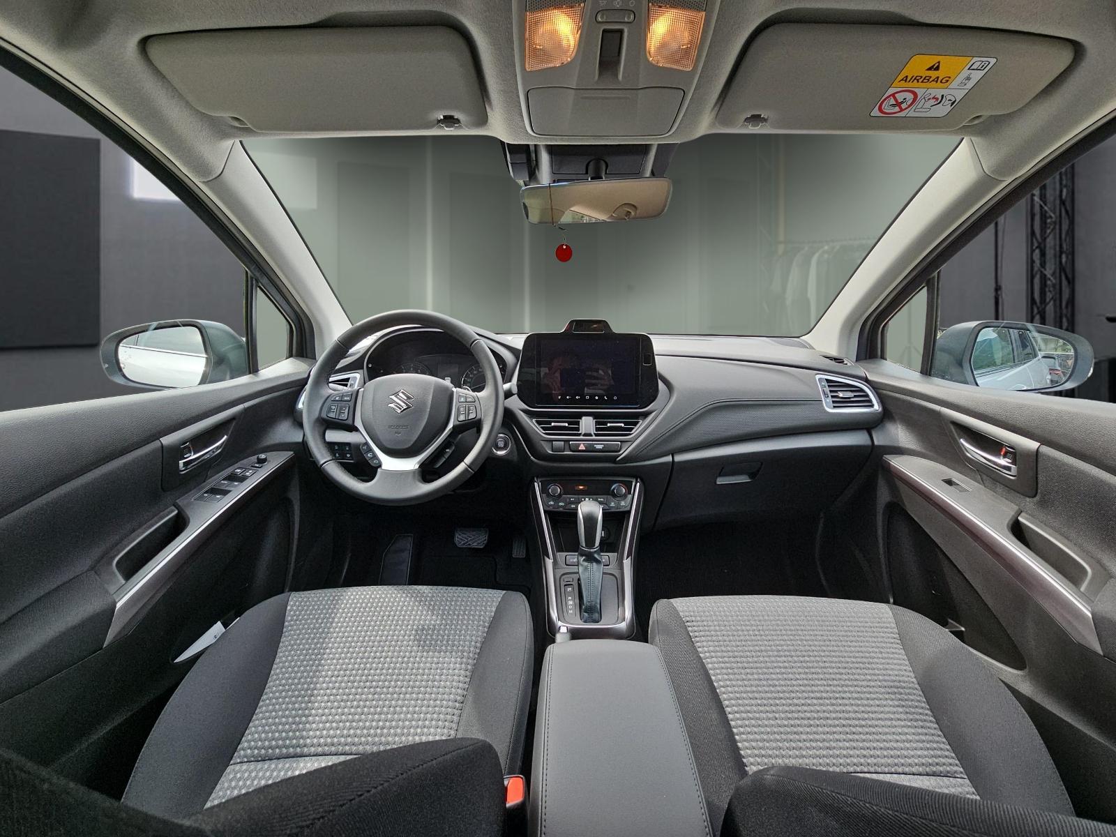 SUZUKI S-Cross 1.4 T Compact+ Hybrid 4x4-image-8