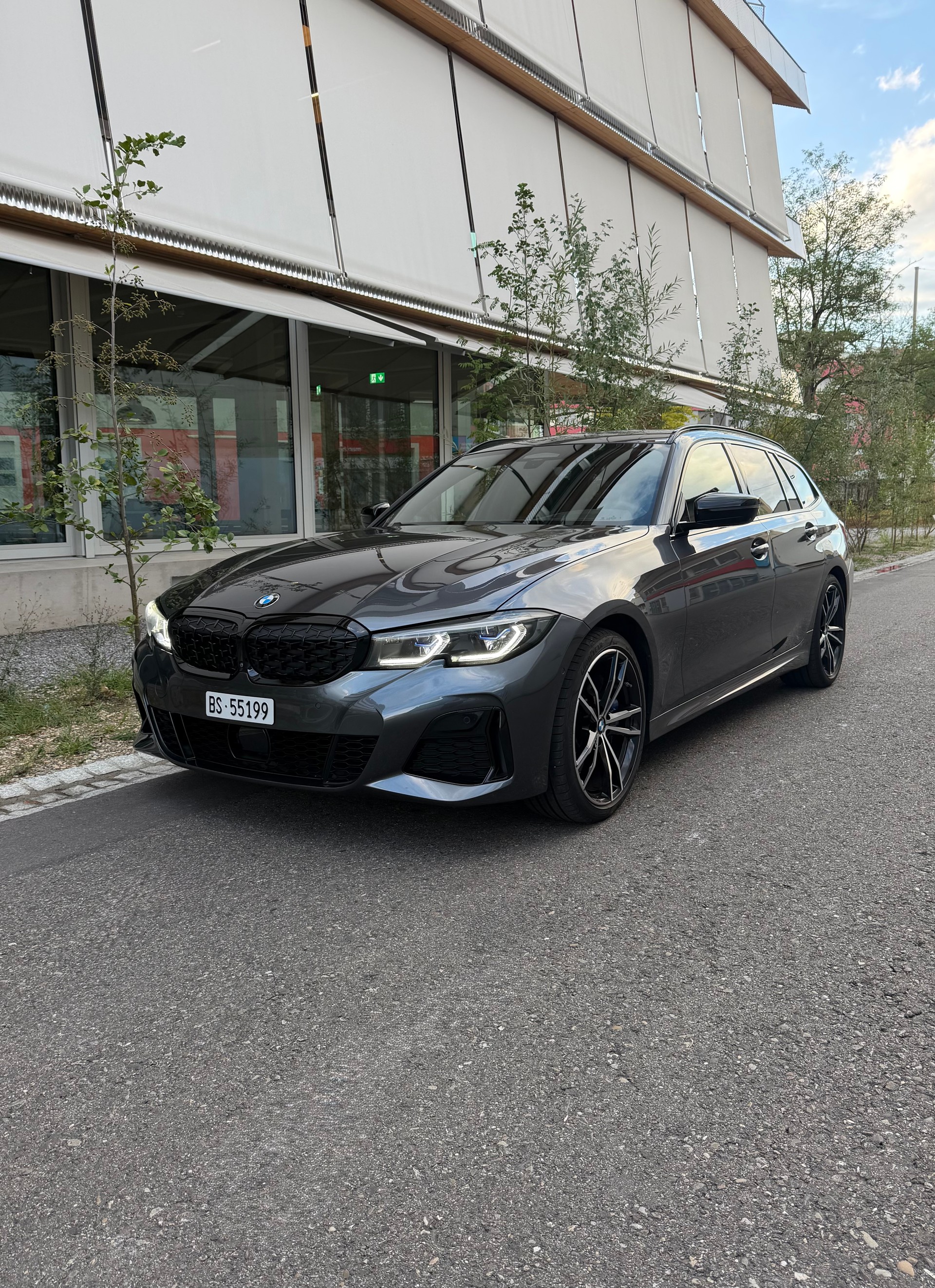 BMW M340i xDrive-image-0
