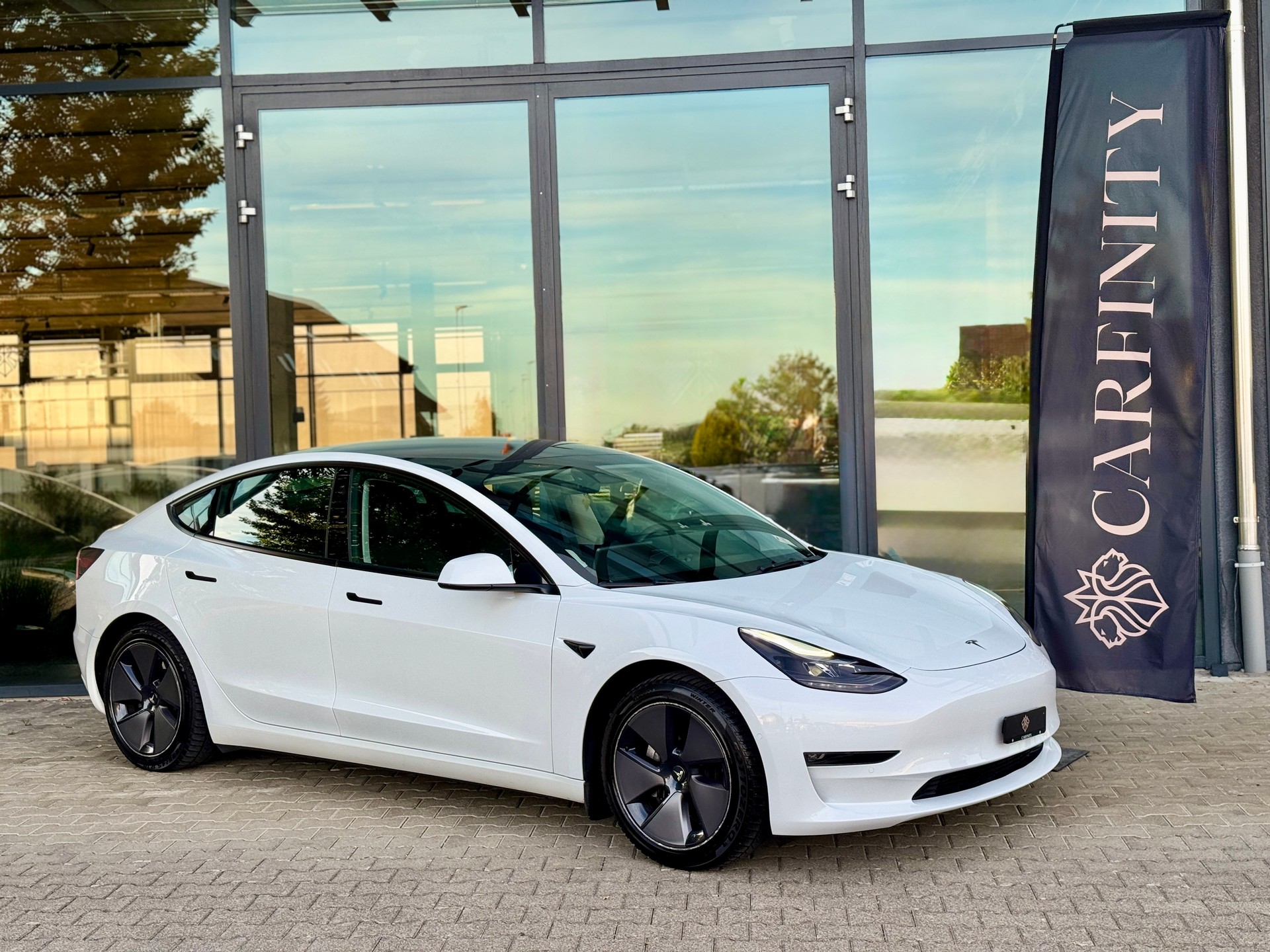 TESLA Model 3 Long Range Dual Motor AWD / Enhanced Autopilot / AMD Ryzen-image-0