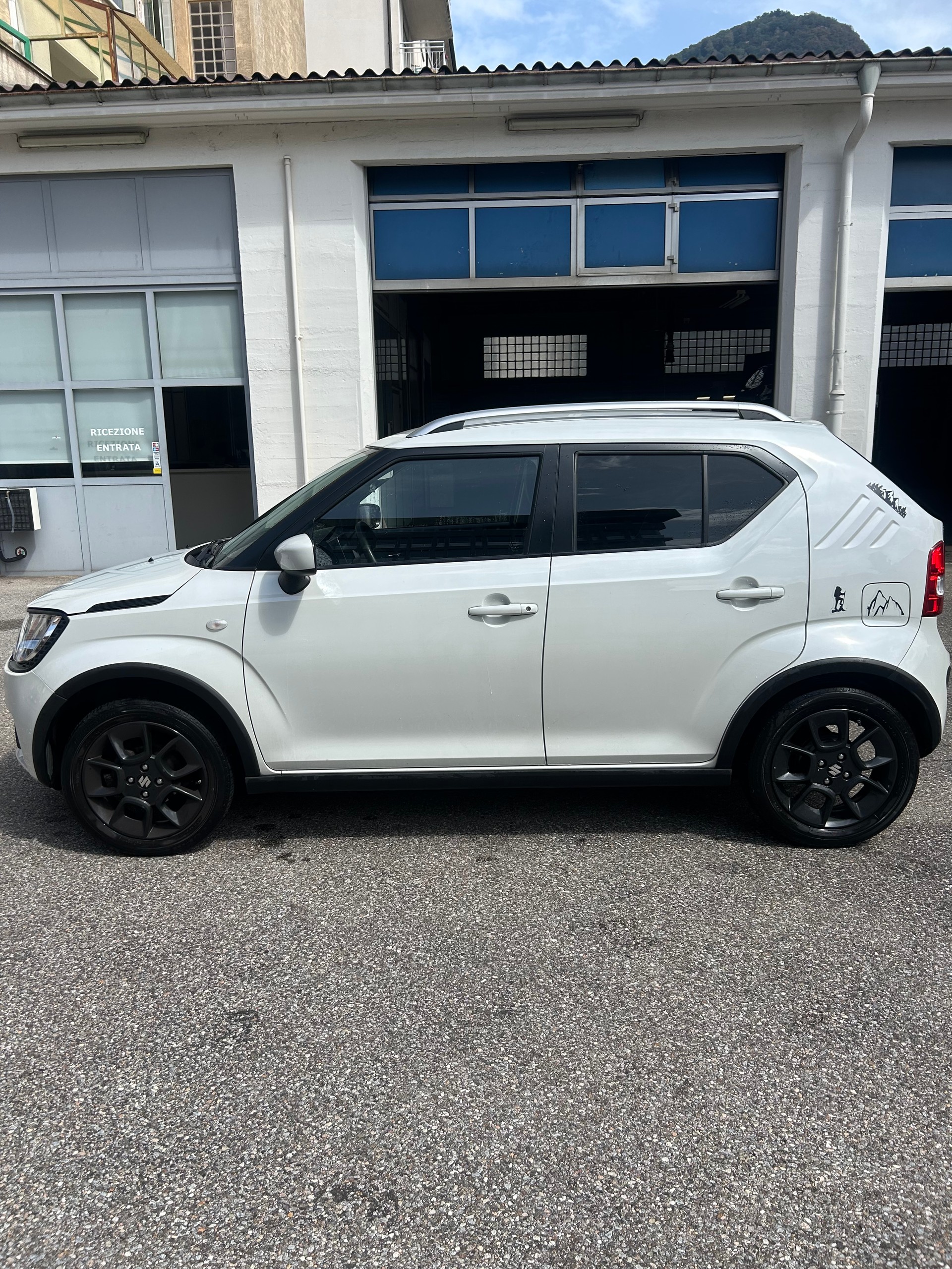 SUZUKI Ignis 1.2i Compact Top 4x4-image-2