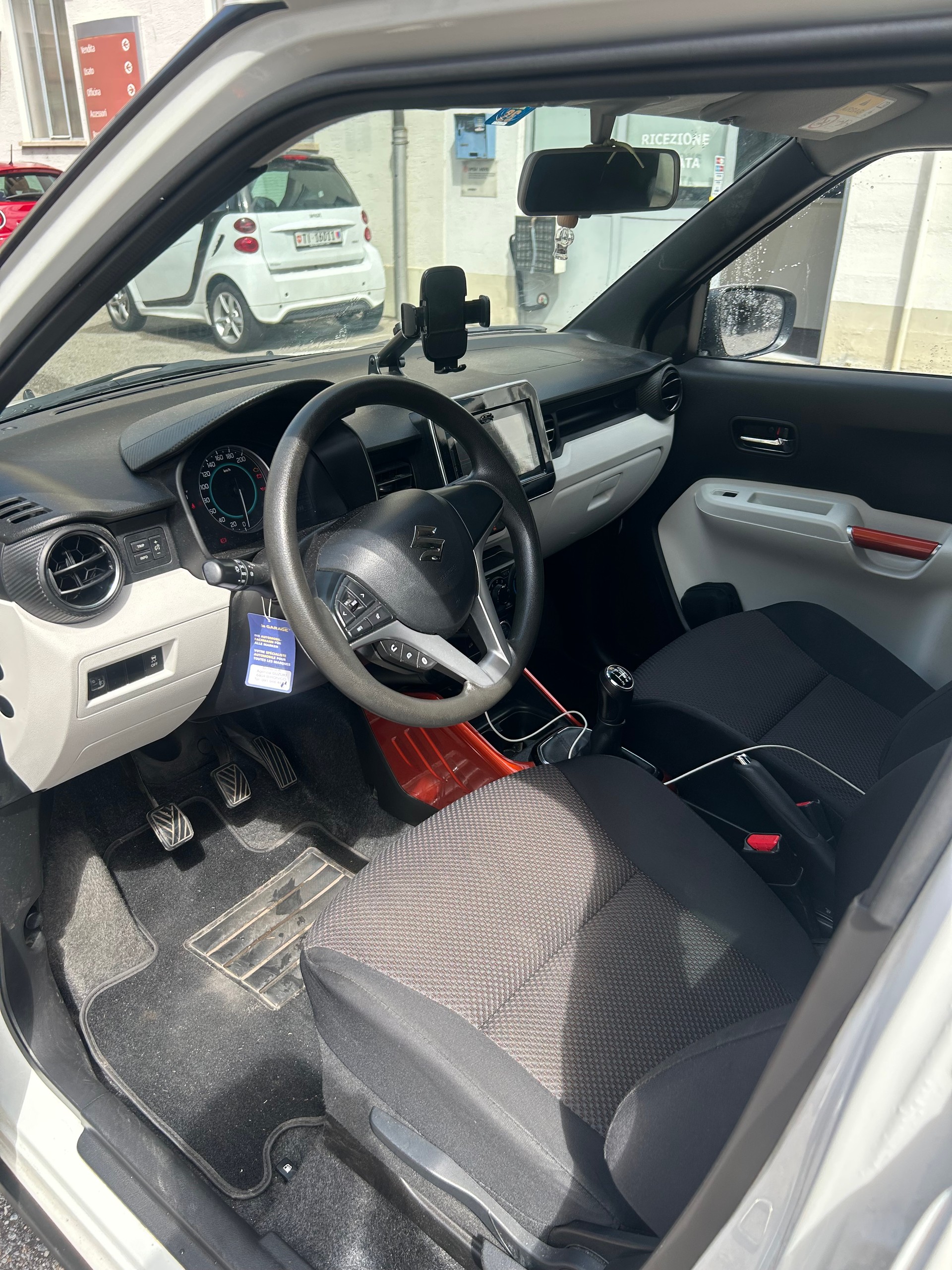 SUZUKI Ignis 1.2i Compact Top 4x4-image-1
