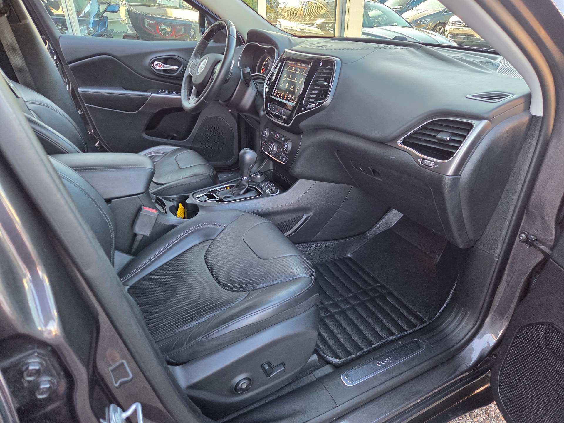 JEEP Cherokee 2.2MJ Overland AWD Drive II 9ATX-image-10