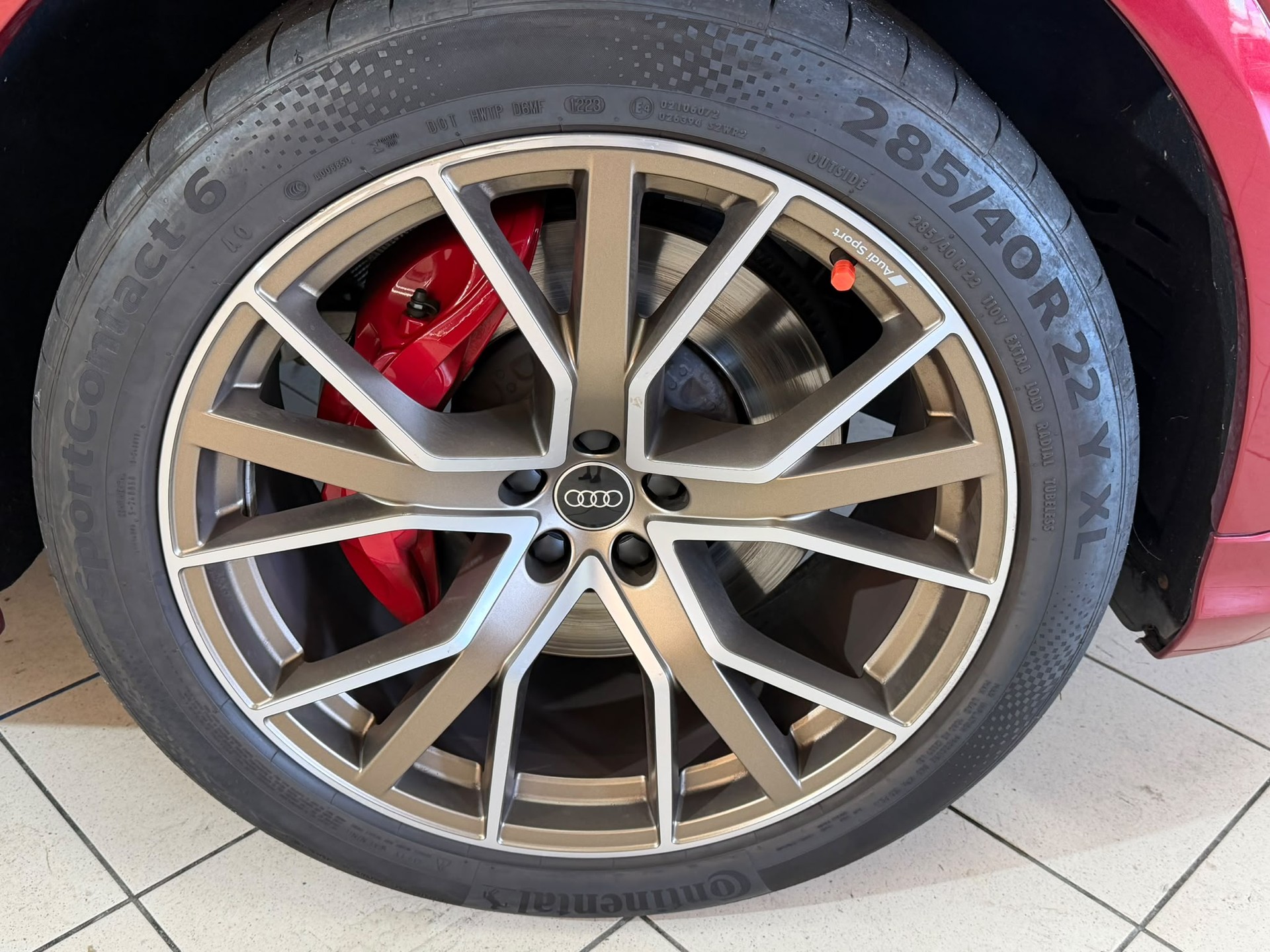 AUDI Q8 60 TFSI e quattro PHEV tiptronic-image-4