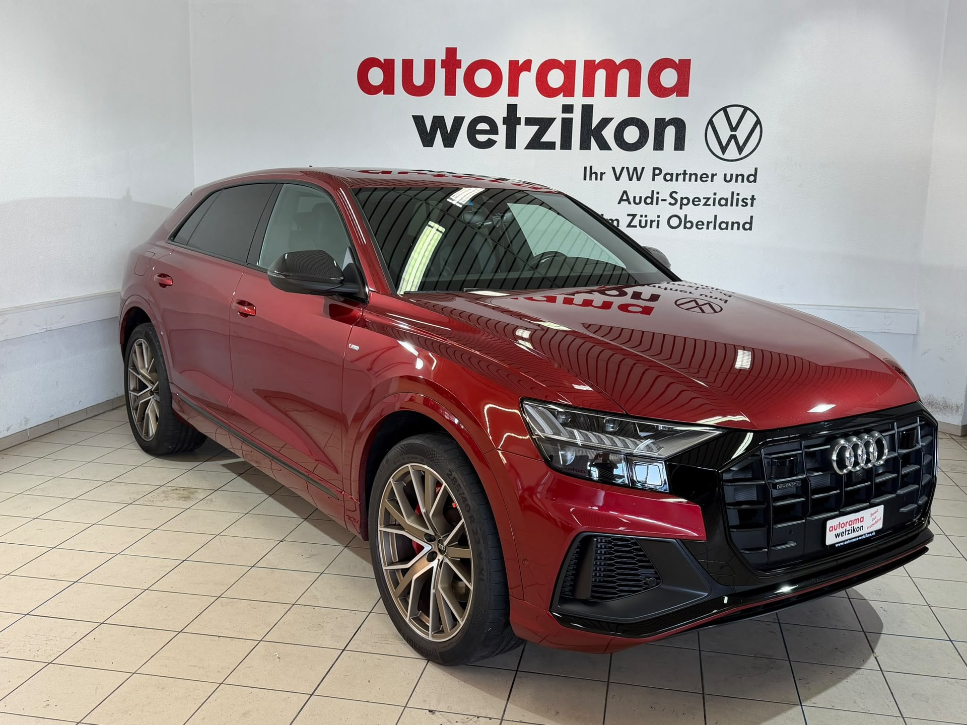 AUDI Q8 60 TFSI e quattro PHEV tiptronic