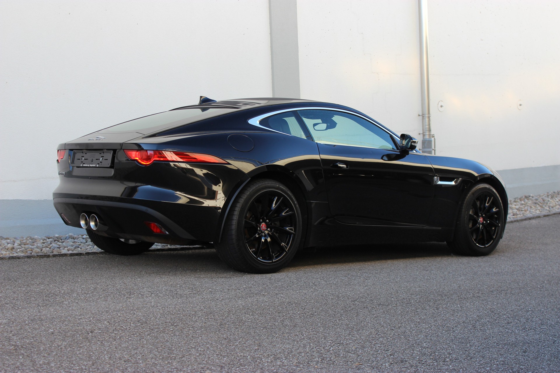 JAGUAR F-Type Coupé 3.0 V6 S/C-image-2