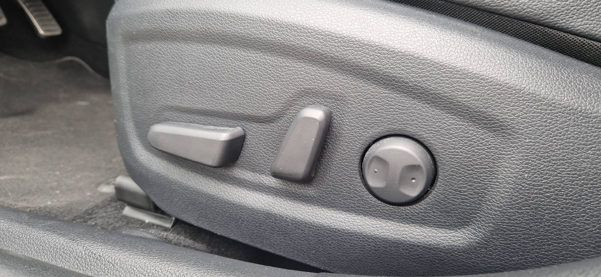 KIA Ceed 1.5 T-GDi GT-Line Edition-image-6