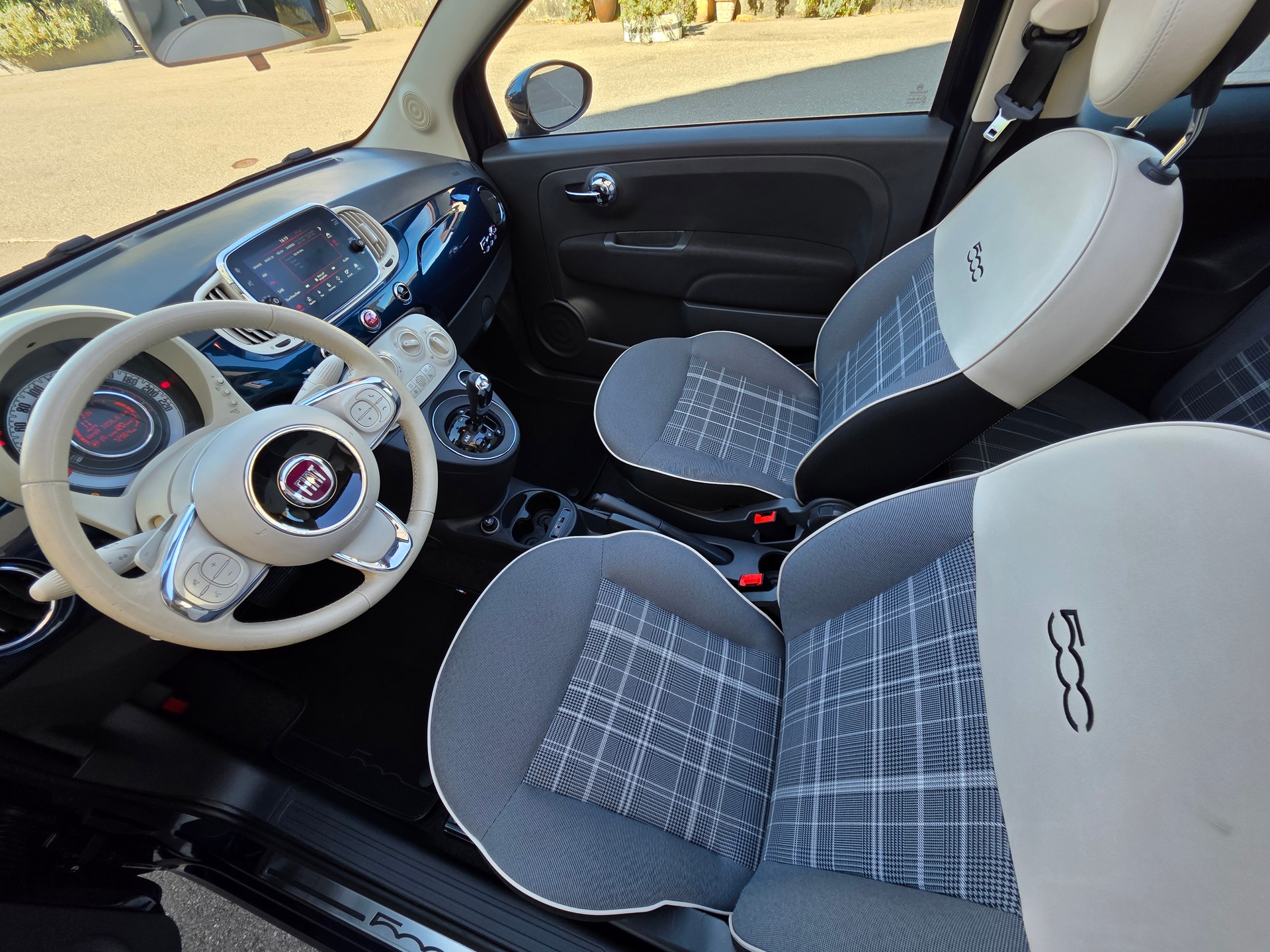 FIAT 500C 0.9 Twinair Riva Dualogic-image-1