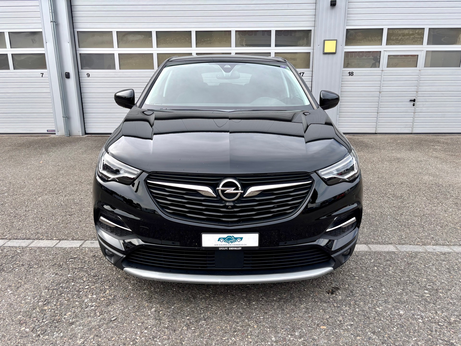 OPEL Grandland X 1.2i TP Ultimate Automatik-image-1