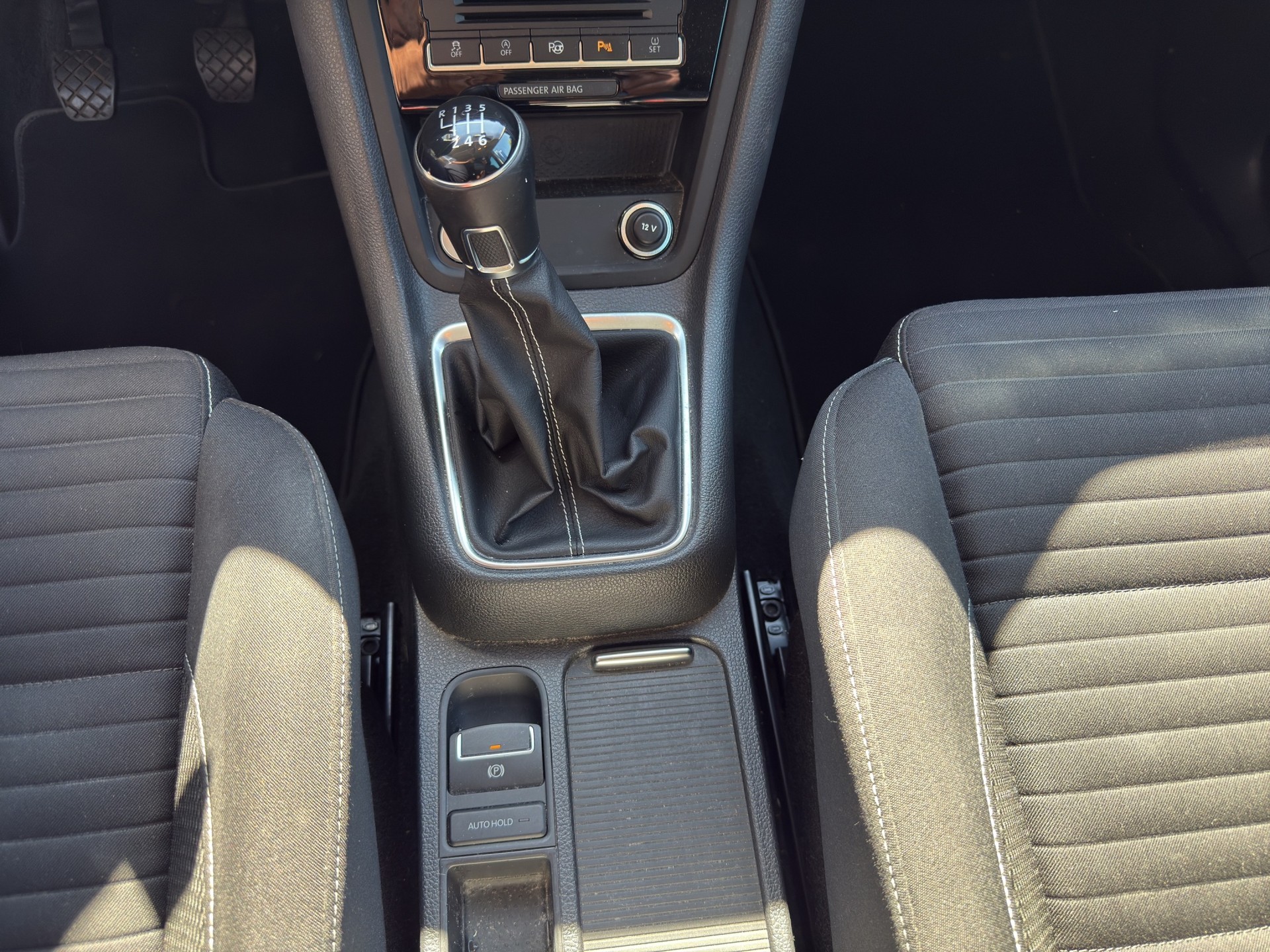 VW Sharan 2.0 TDI BlueMotion Technology Cup 4Motion-image-15