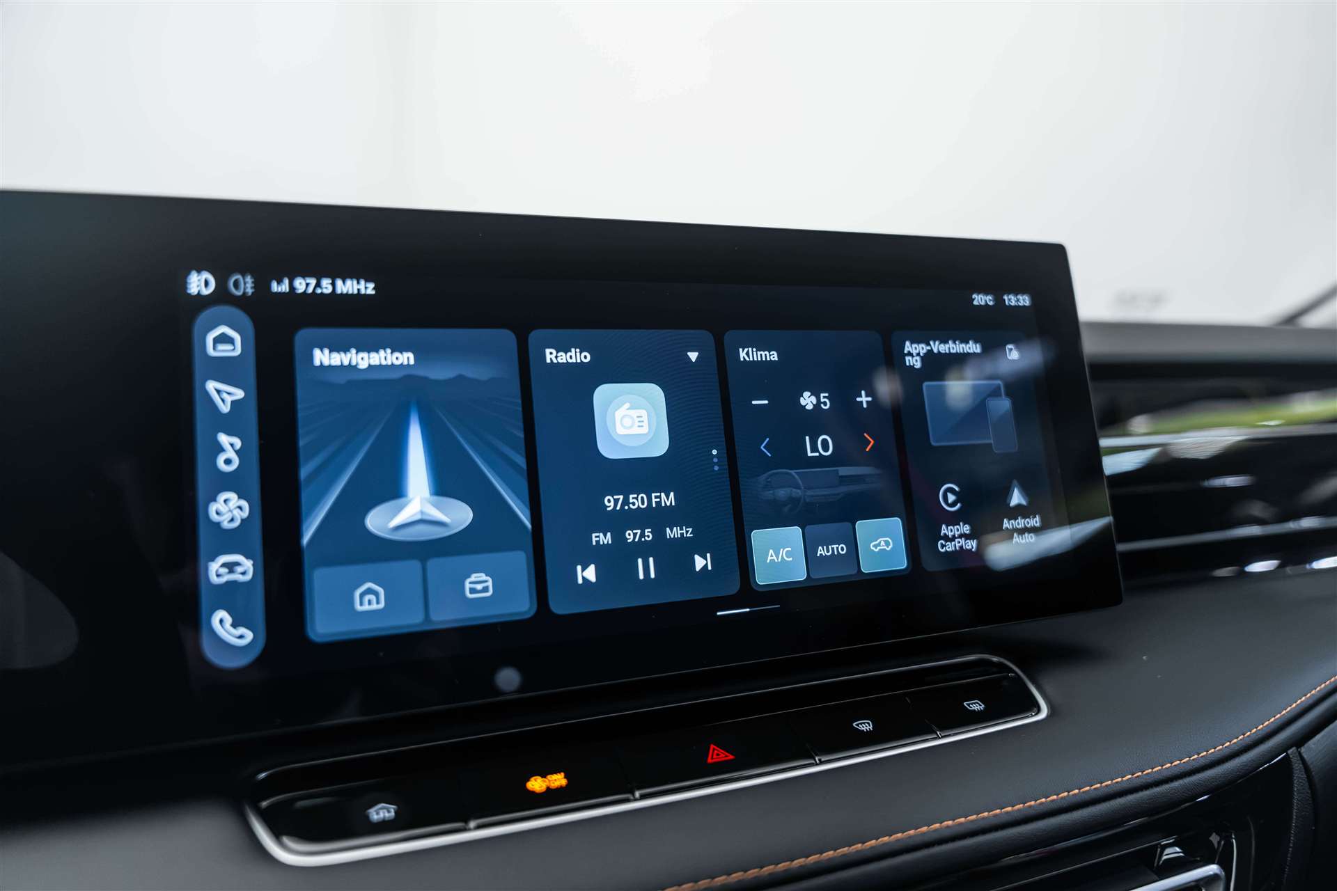 MG MG HS 1.5 T PHEV Comfort 272PS Automat-image-17