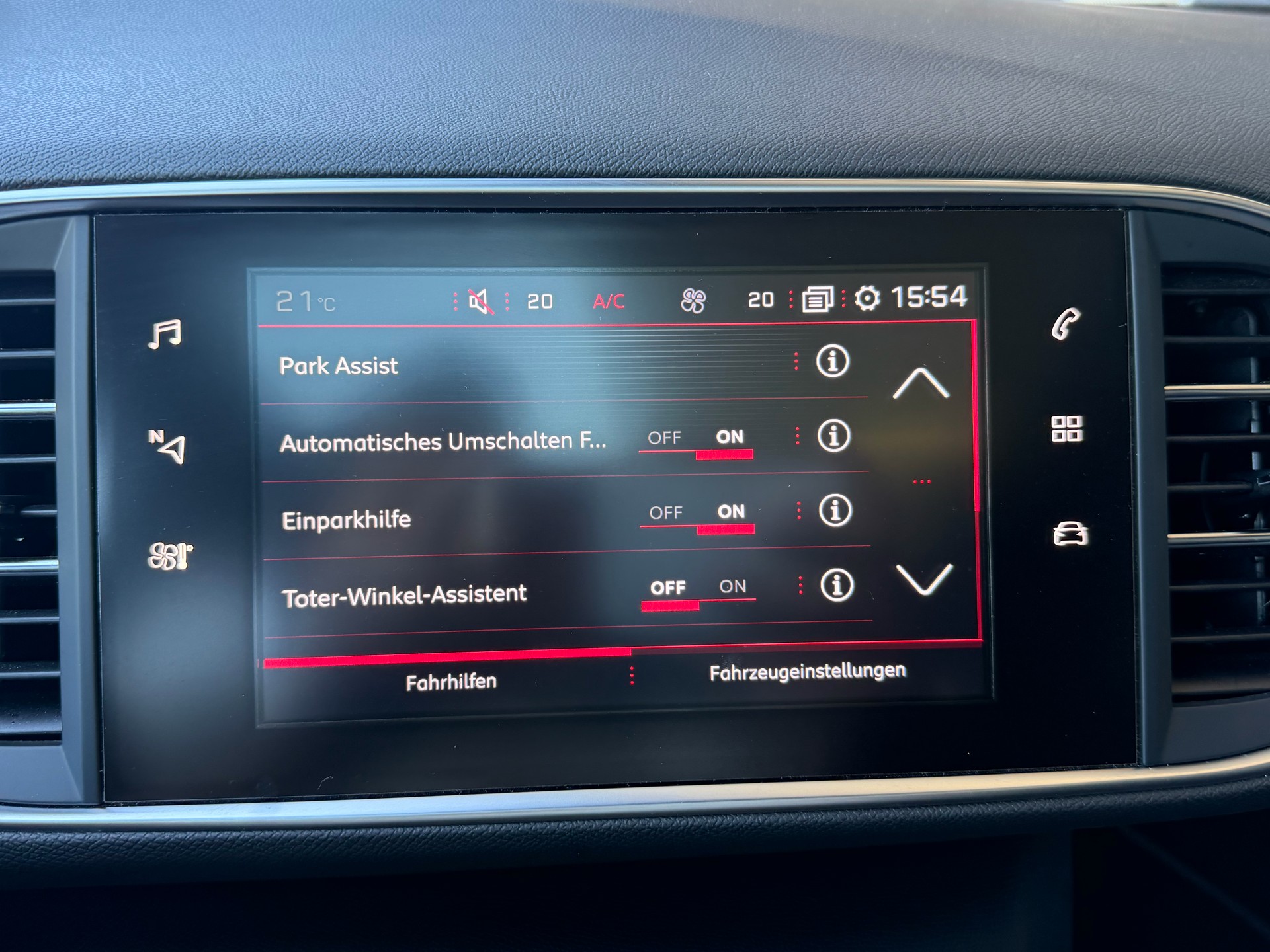 PEUGEOT 308 1.2 Pure Tech GT Line EAT6-image-21