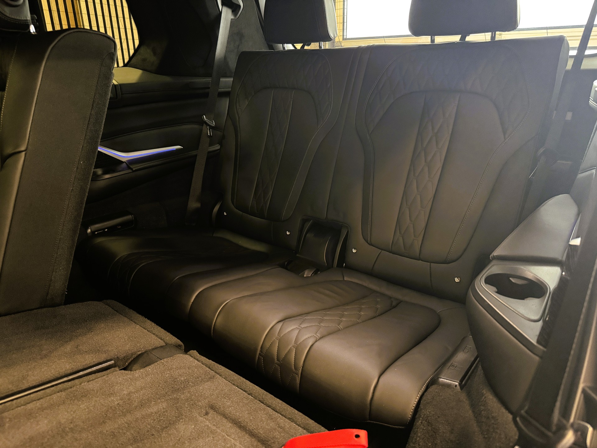 BMW X7 xDrive 30d Steptronic-image-26