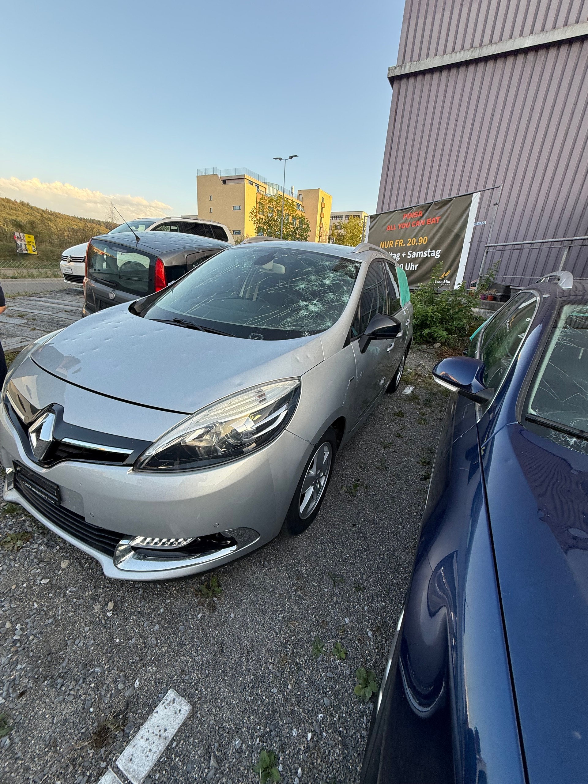 RENAULT Grand Scénic 1.2 16V Turbo Bose-image-2