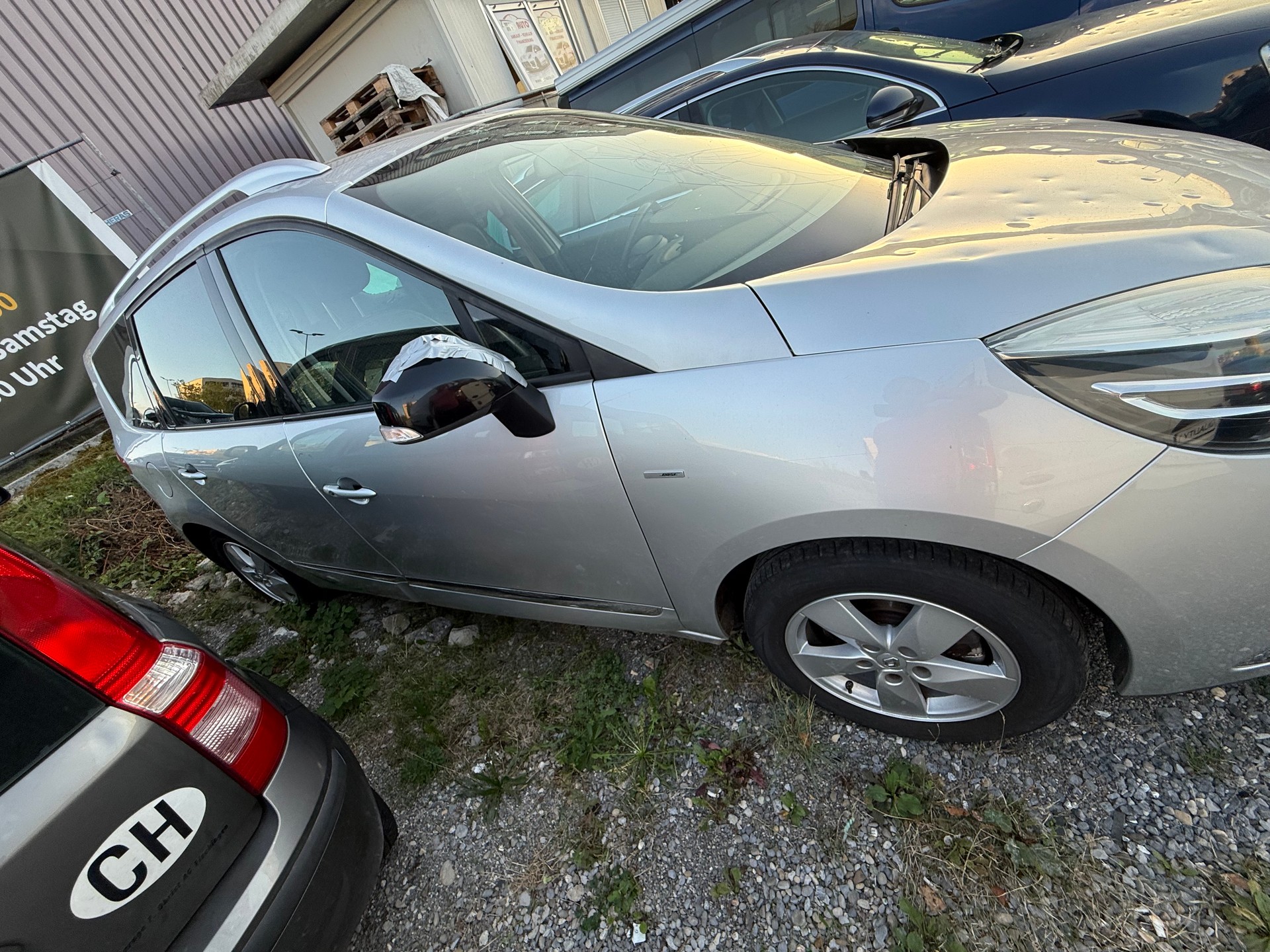 RENAULT Grand Scénic 1.2 16V Turbo Bose-image-3