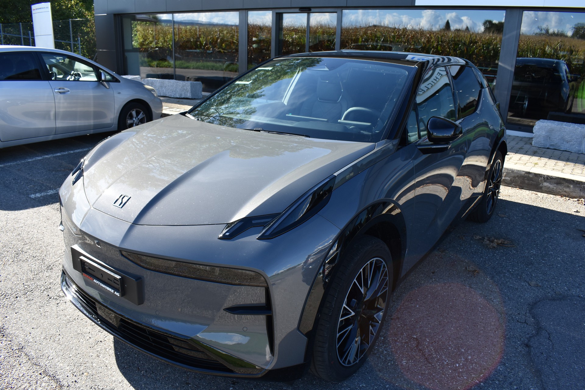 ZEEKR X 69kWh Privilege AWD-image-2