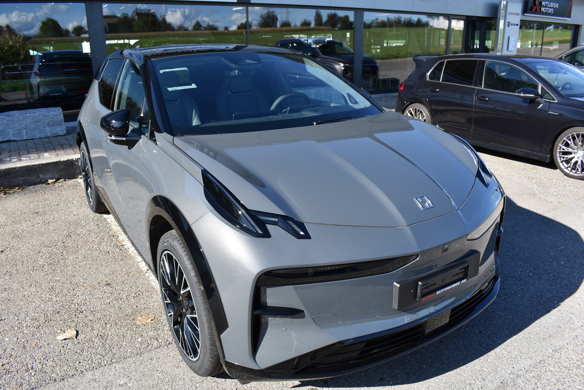 ZEEKR X 69kWh Privilege AWD-image-3