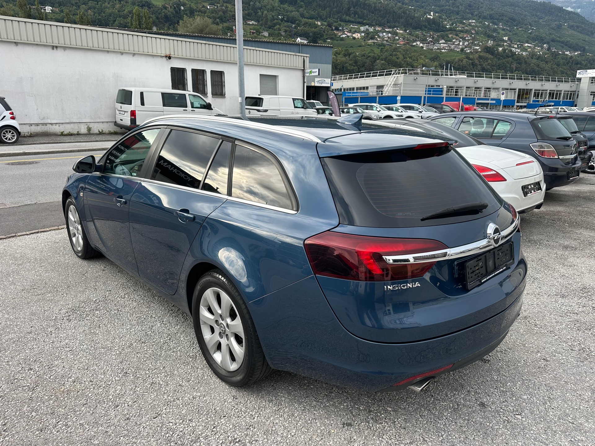OPEL Insignia Sports Tourer 2.0 Turbo Sport-image-5