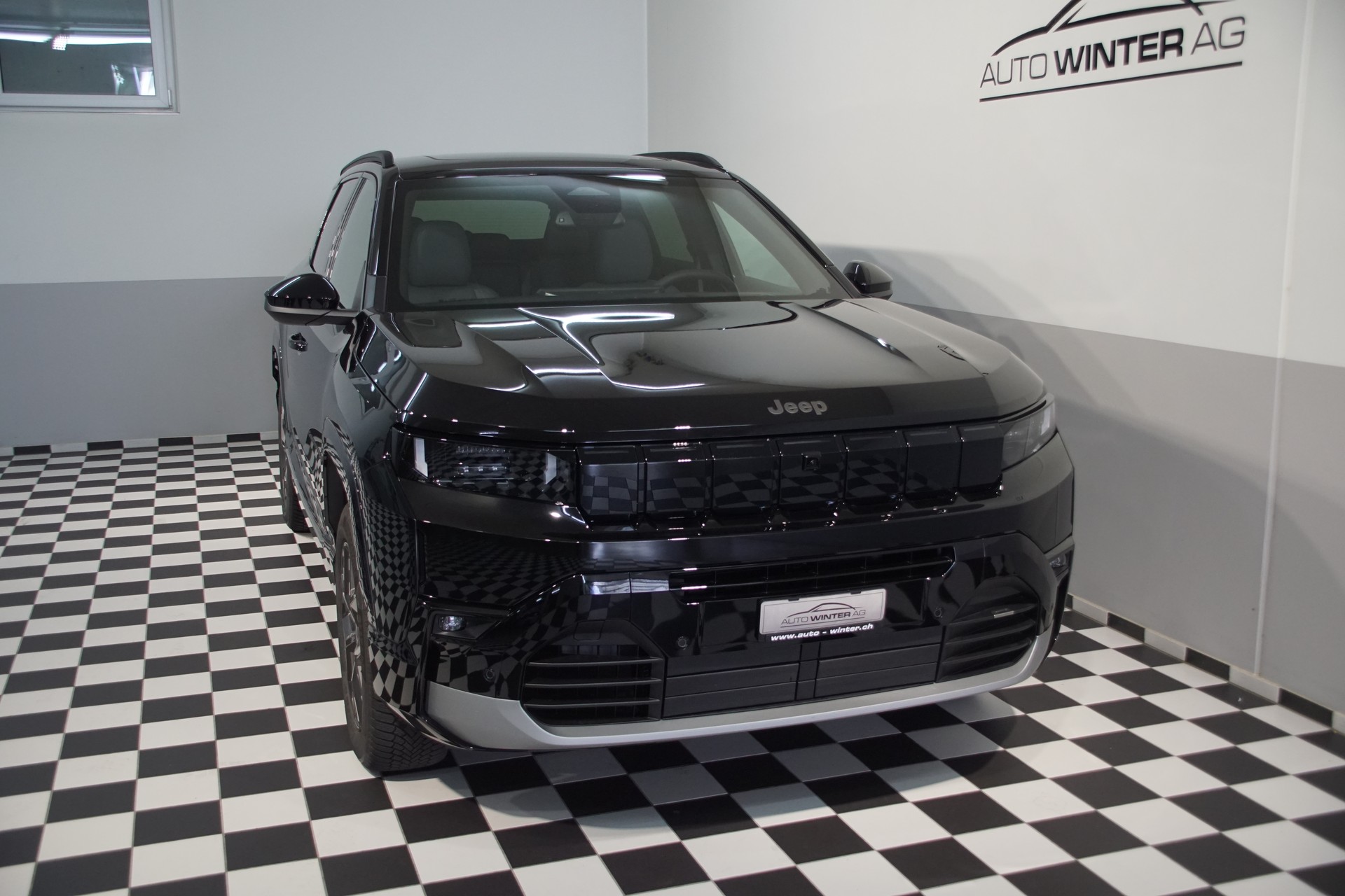 JEEP Compass 1.2 T e-Hybrid Summit plus SKY swiss Edt.-image-3
