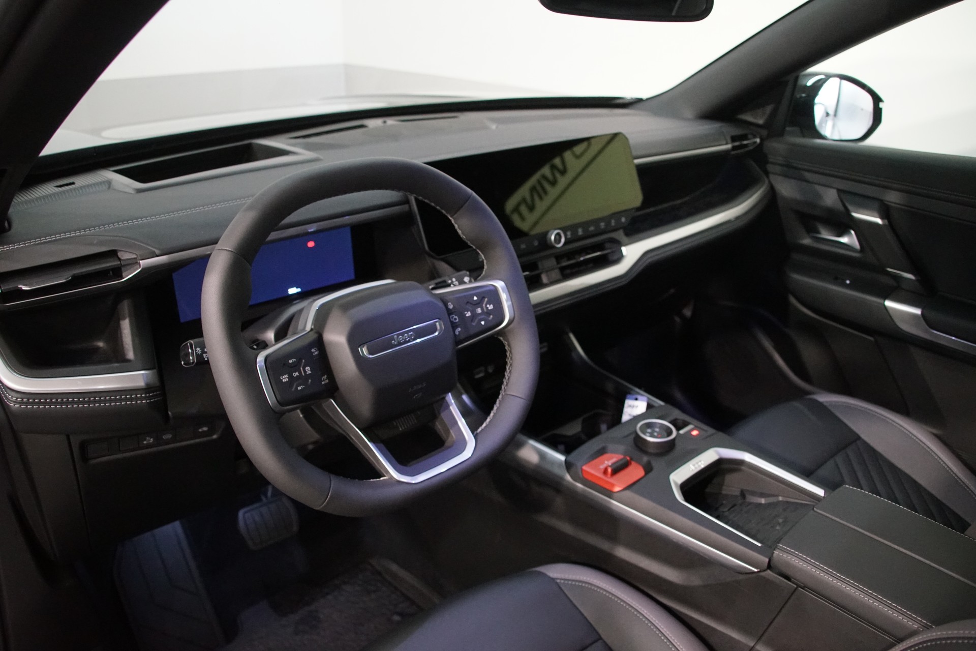 JEEP Compass 1.2 T e-Hybrid Summit plus SKY swiss Edt.-image-14