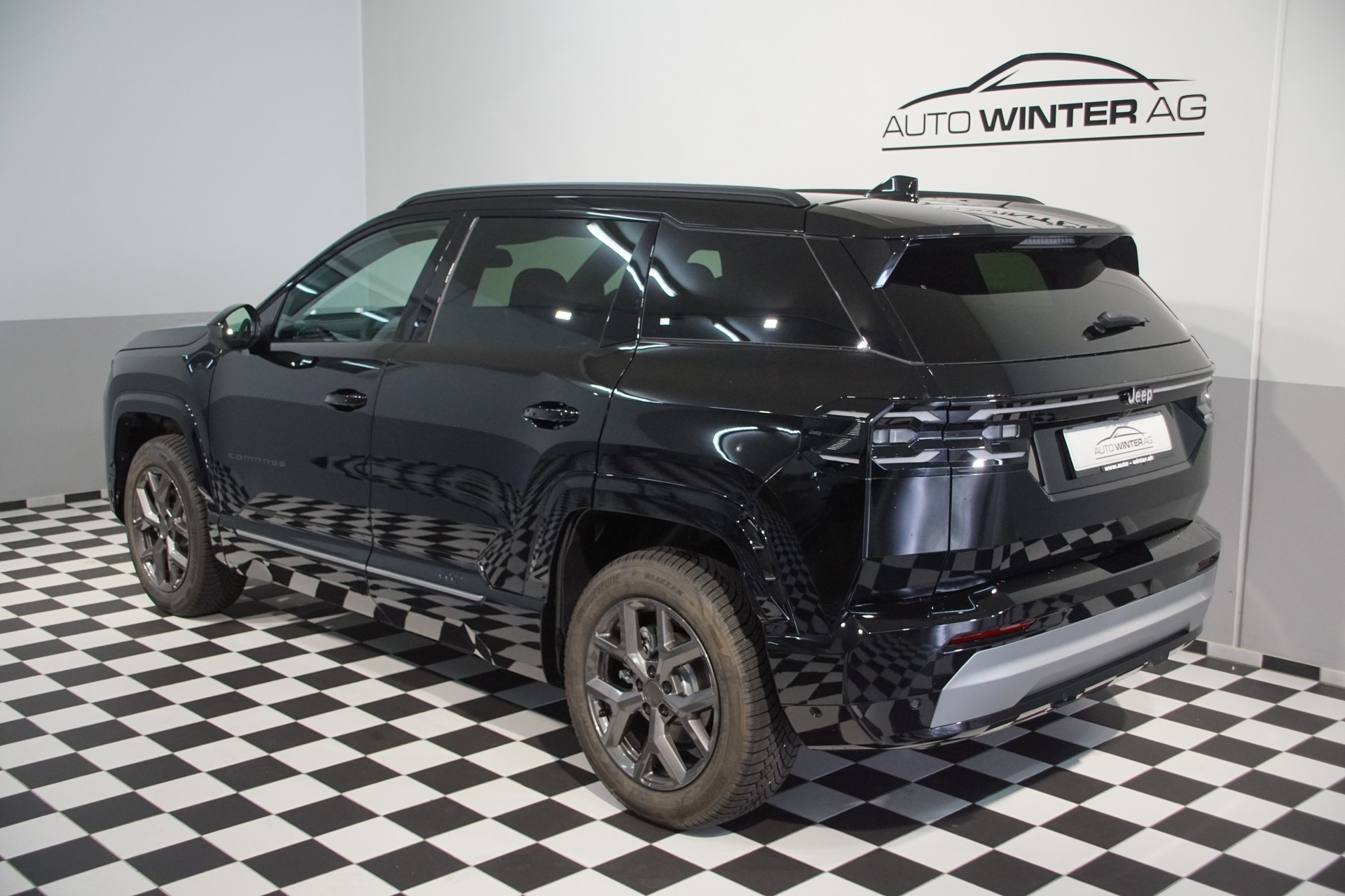JEEP Compass 1.2 T e-Hybrid Summit plus SKY swiss Edt.-image-7