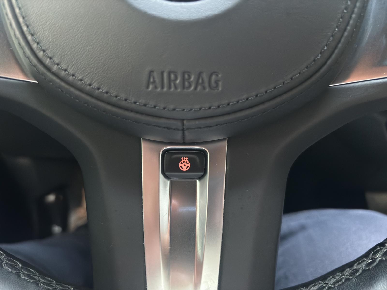 BMW 120d xDrive SAG-image-9