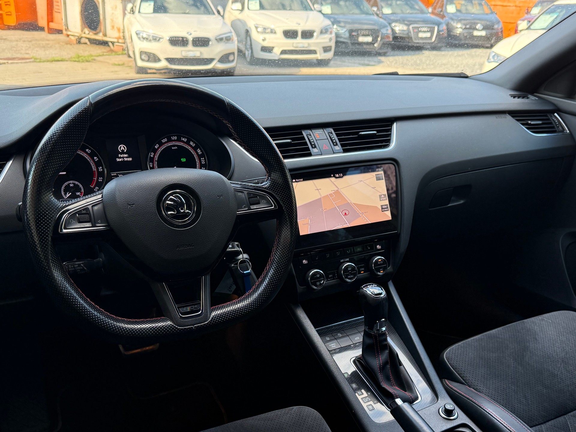 SKODA Octavia Combi 2.0 TDI RS 4x4 DSG-image-15