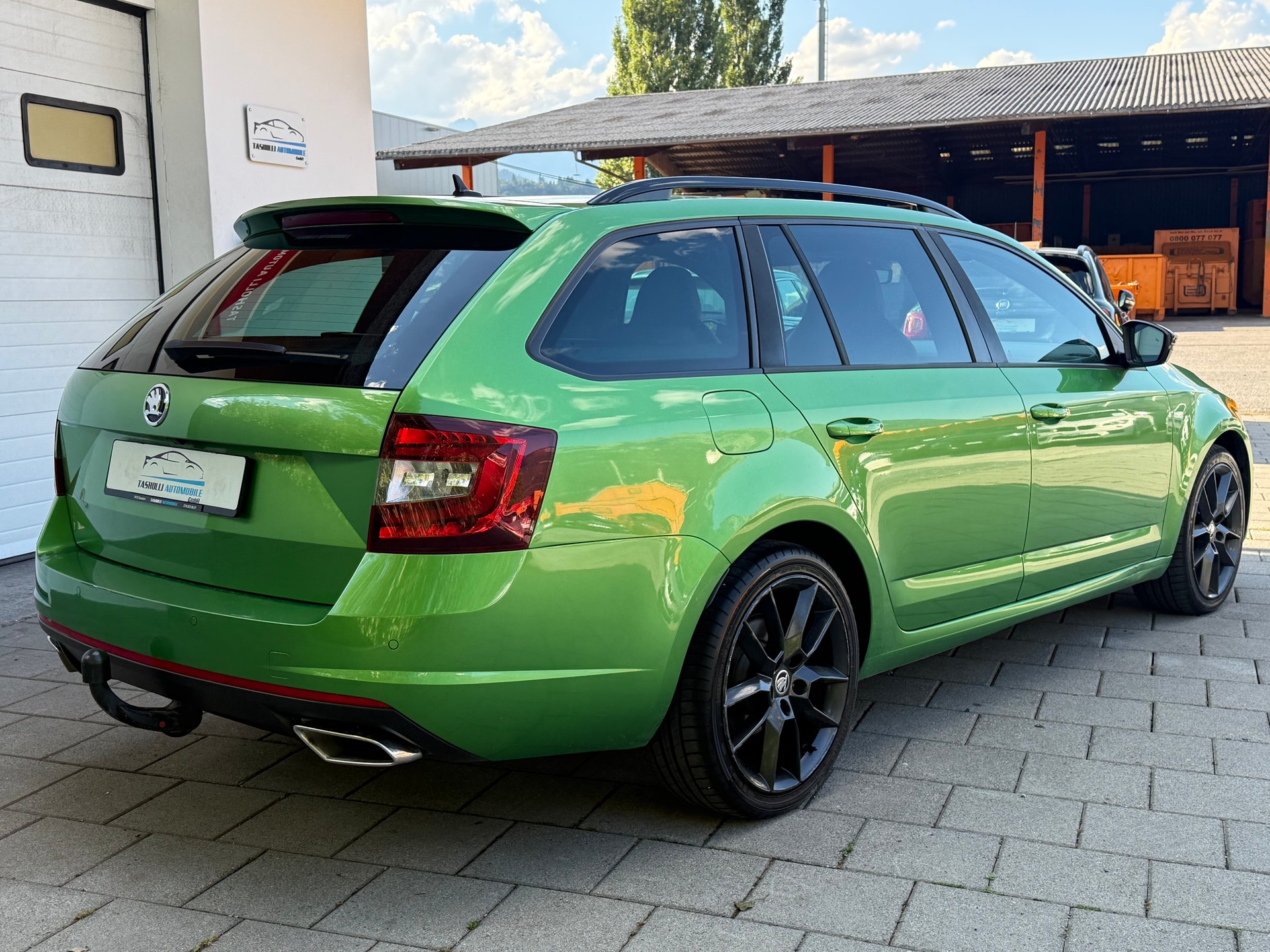 SKODA Octavia Combi 2.0 TDI RS 4x4 DSG-image-7