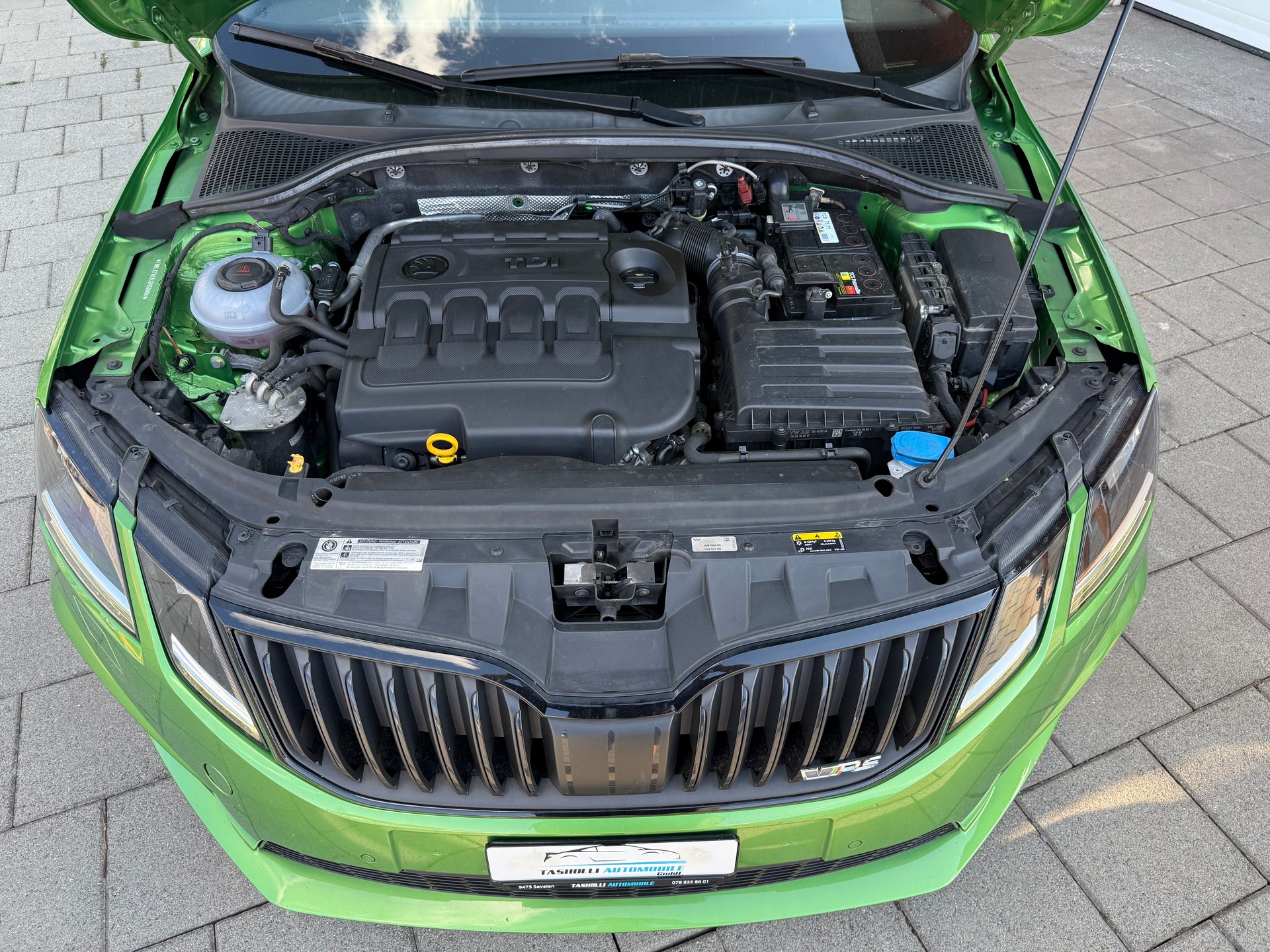 SKODA Octavia Combi 2.0 TDI RS 4x4 DSG-image-19