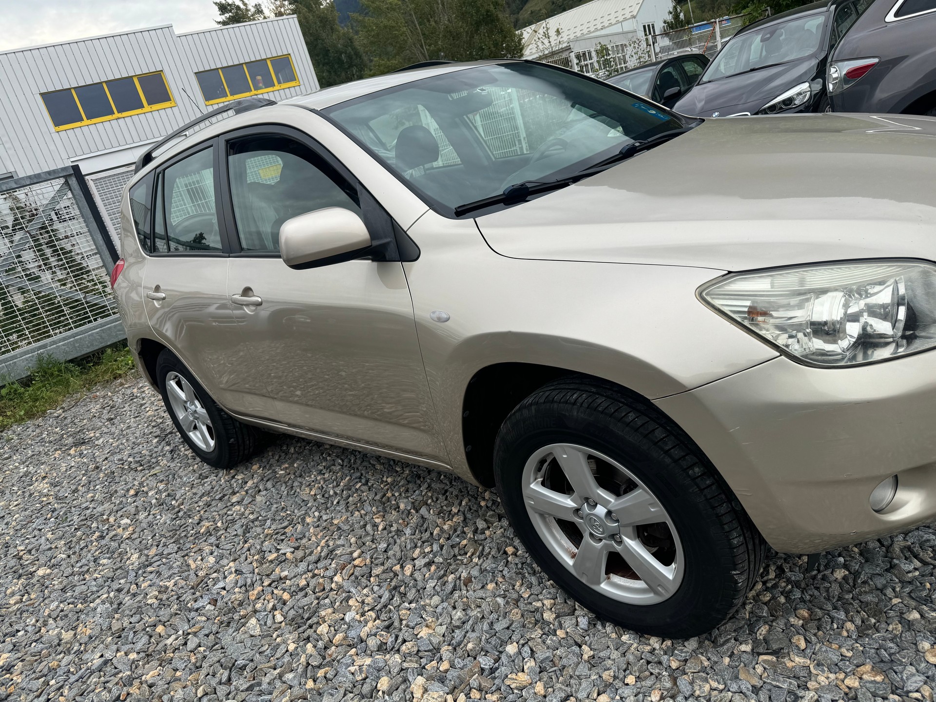 TOYOTA RAV-4 2.0 16V Linea Sol-image-5